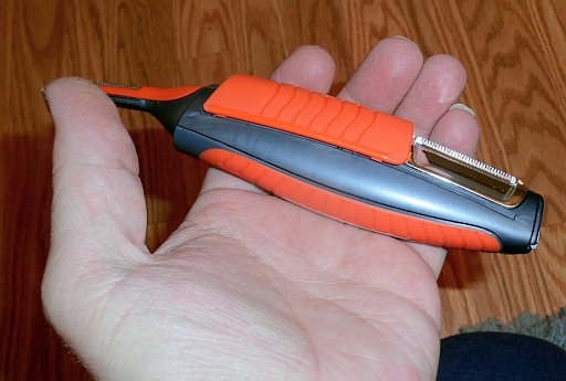  Size of product w/hand to show scale