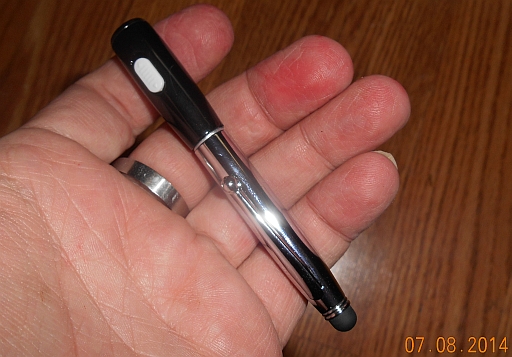  Size of product w/hand to show scale