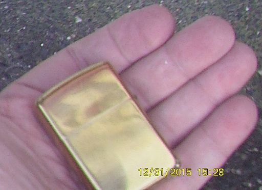  Size of product w/hand to show scale