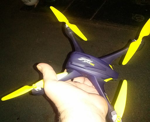  Size of product w/hand to show scale