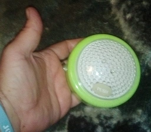  Size of product w/hand to show scale