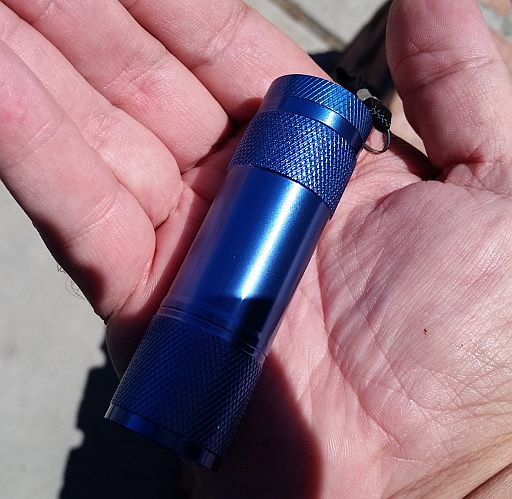  Size of product w/hand to show scale